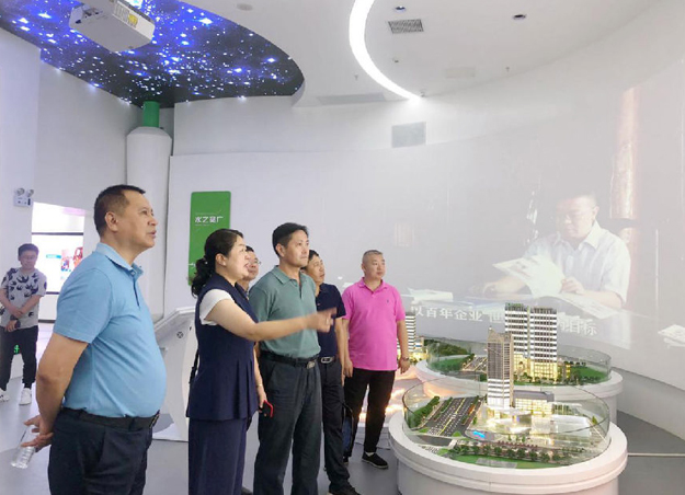湖南省市場監(jiān)督管理局領導視察調研會員企業(yè)綠之韻