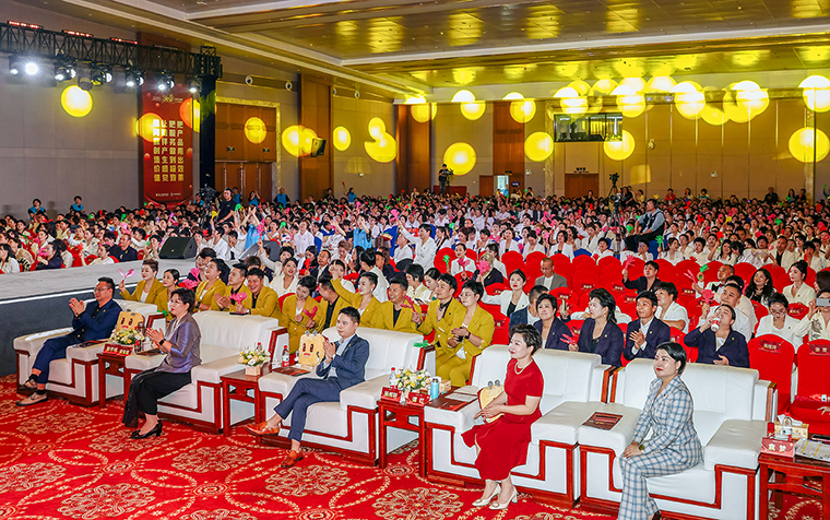 熱愛，讓美好發(fā)生——綠之韻幸福國際2024春季產(chǎn)品分享官榮耀頒獎盛典成功舉行
