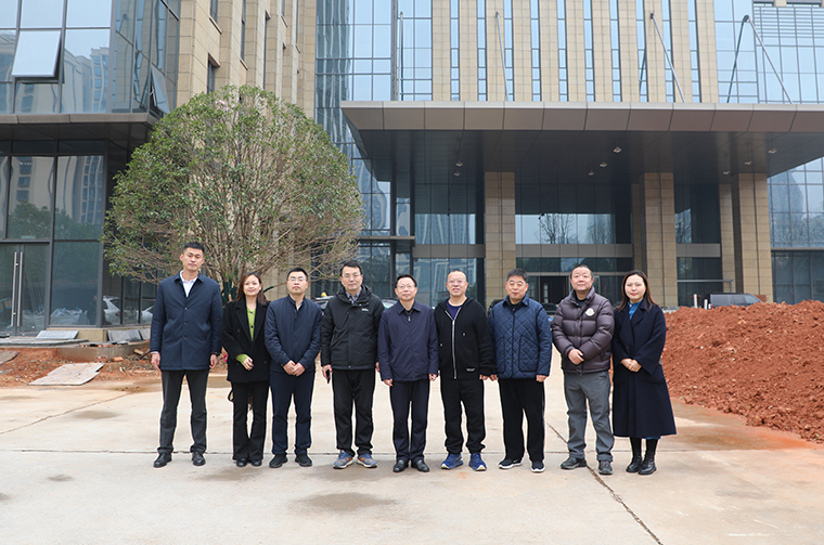 益陽(yáng)市政協(xié)主席胡立安一行蒞臨綠之韻中心走訪(fǎng)調(diào)研